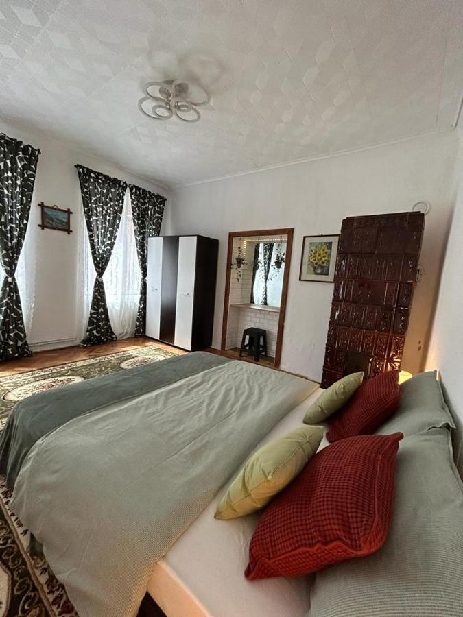 Guest House Rusu Brasov Exterior photo